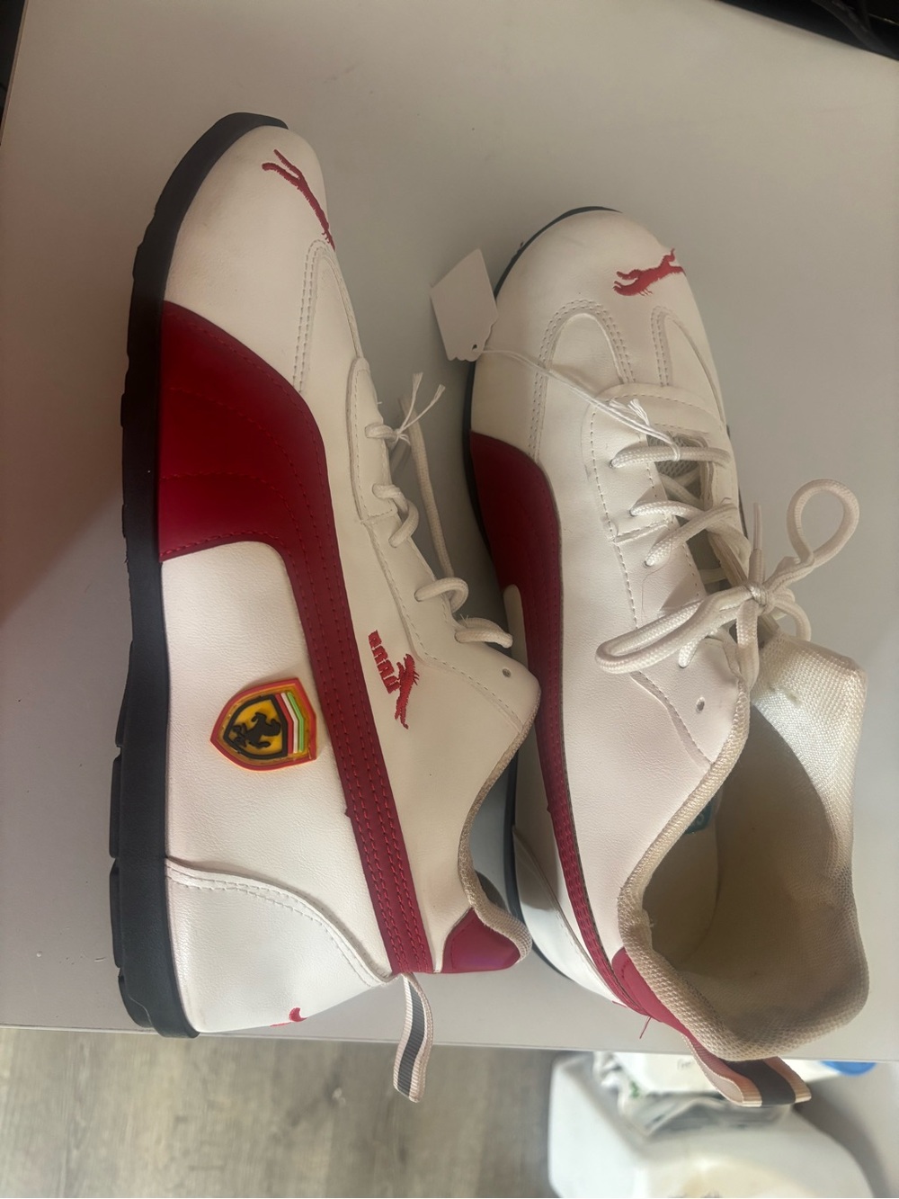 Puma Men’s White and Red Low-Top Sneakers with Ferrari Badge size 12